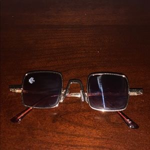 rapper sunglasses